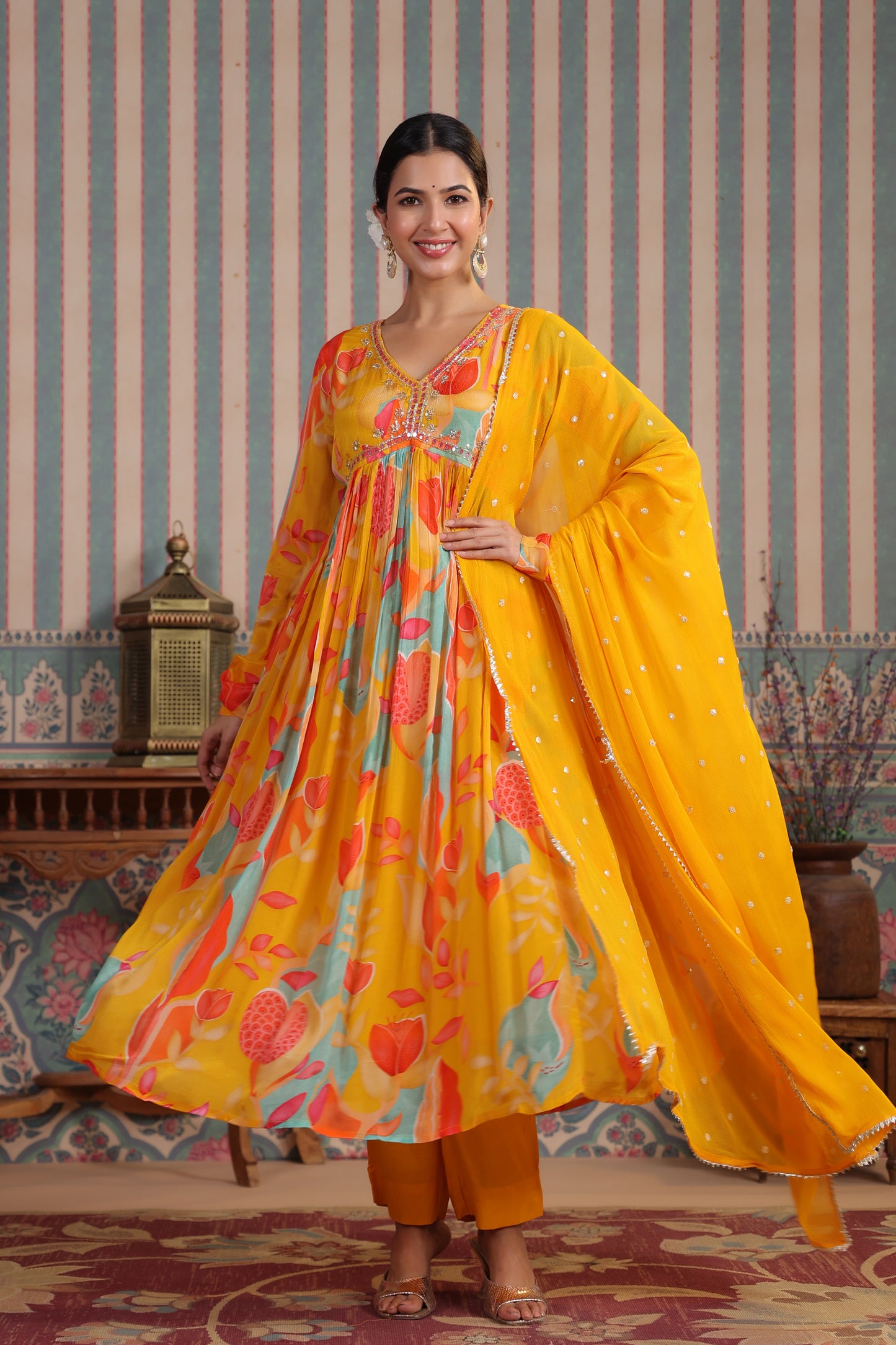 Sunflower printed suit set