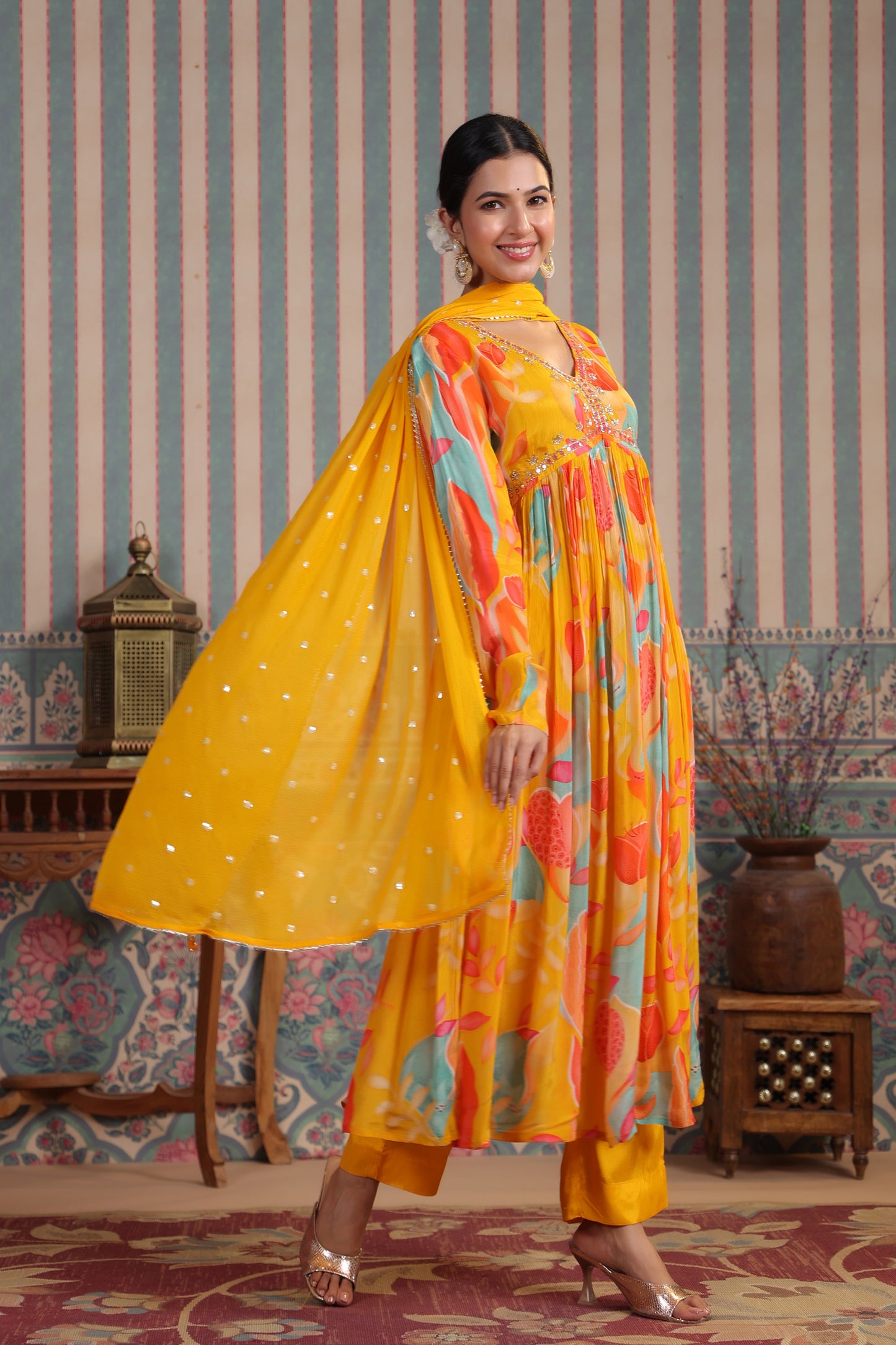 Sunflower printed suit set