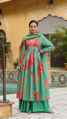 Green printed suit set in organza