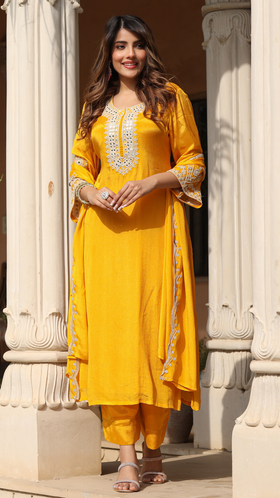 Jaune Yellow Chinnon Kurta Set