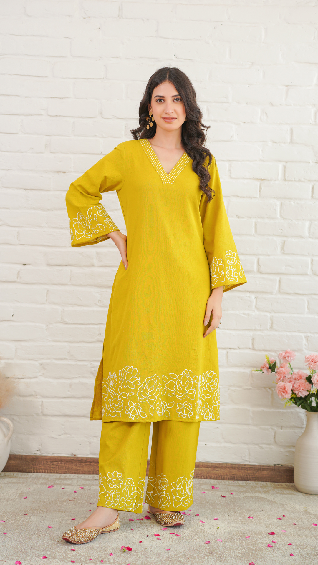 Butter Yellow Cord-Set