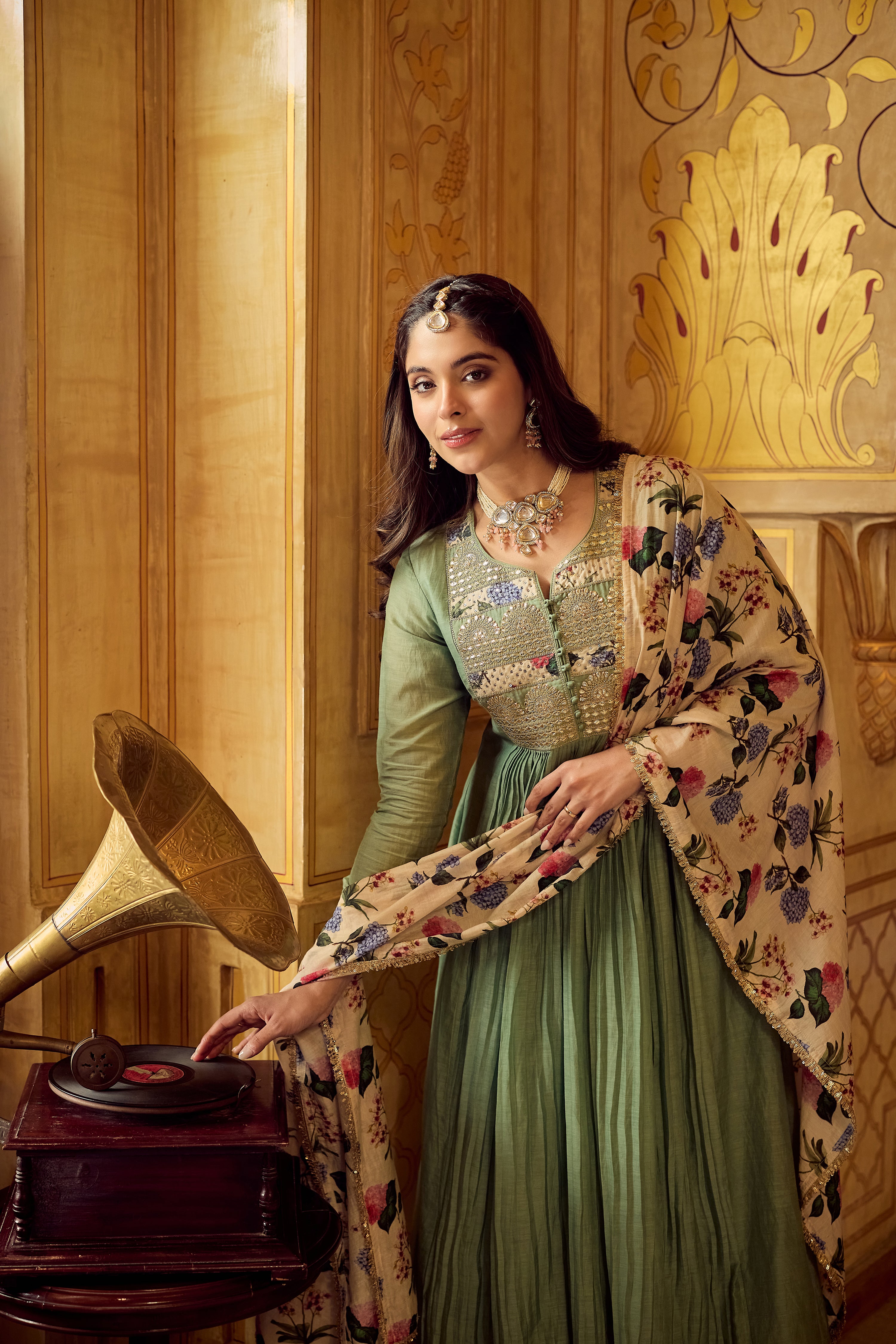 Pastel Green Chanderi Embroidered Suit Set