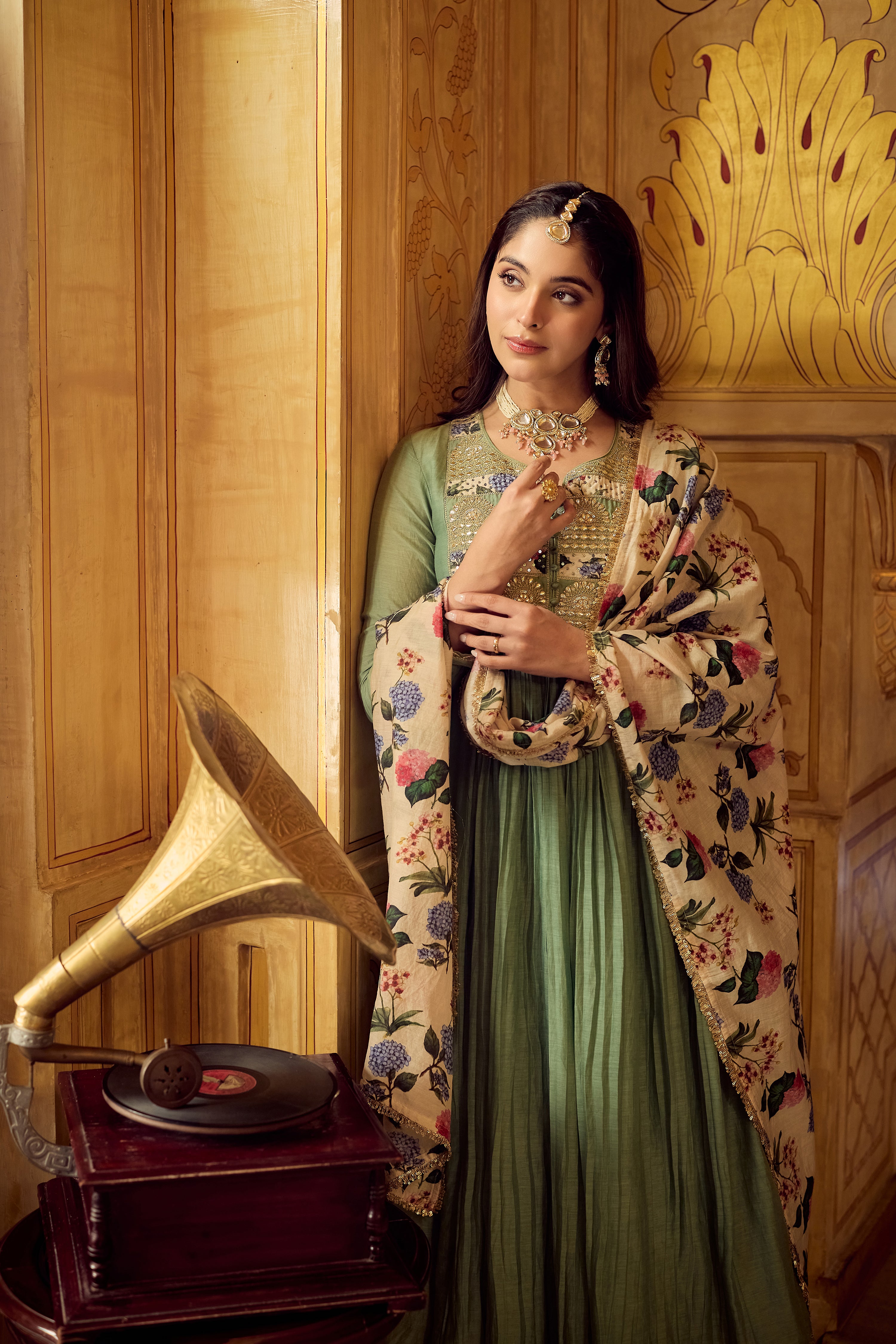 Pastel Green Chanderi Embroidered Suit Set