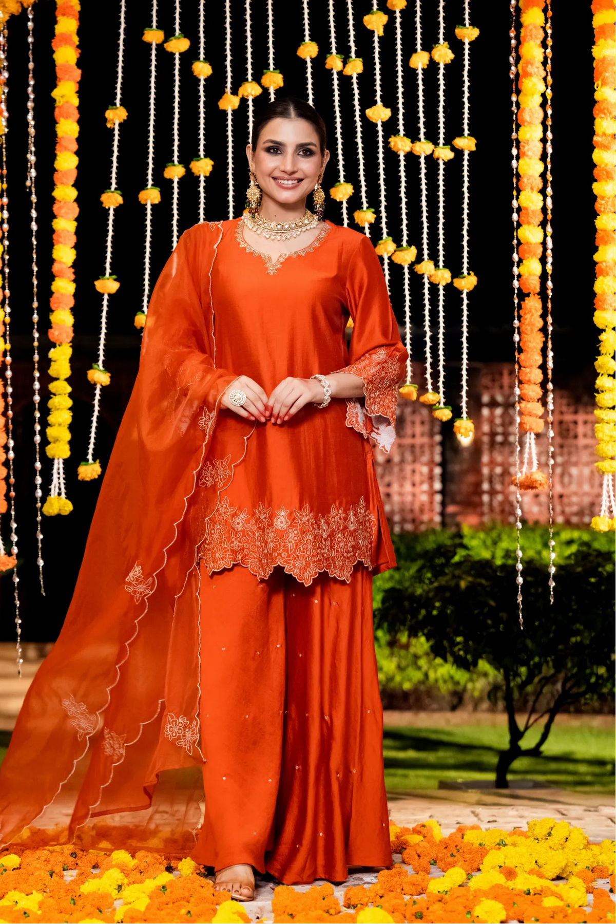 Amber Aura Kurta Suit