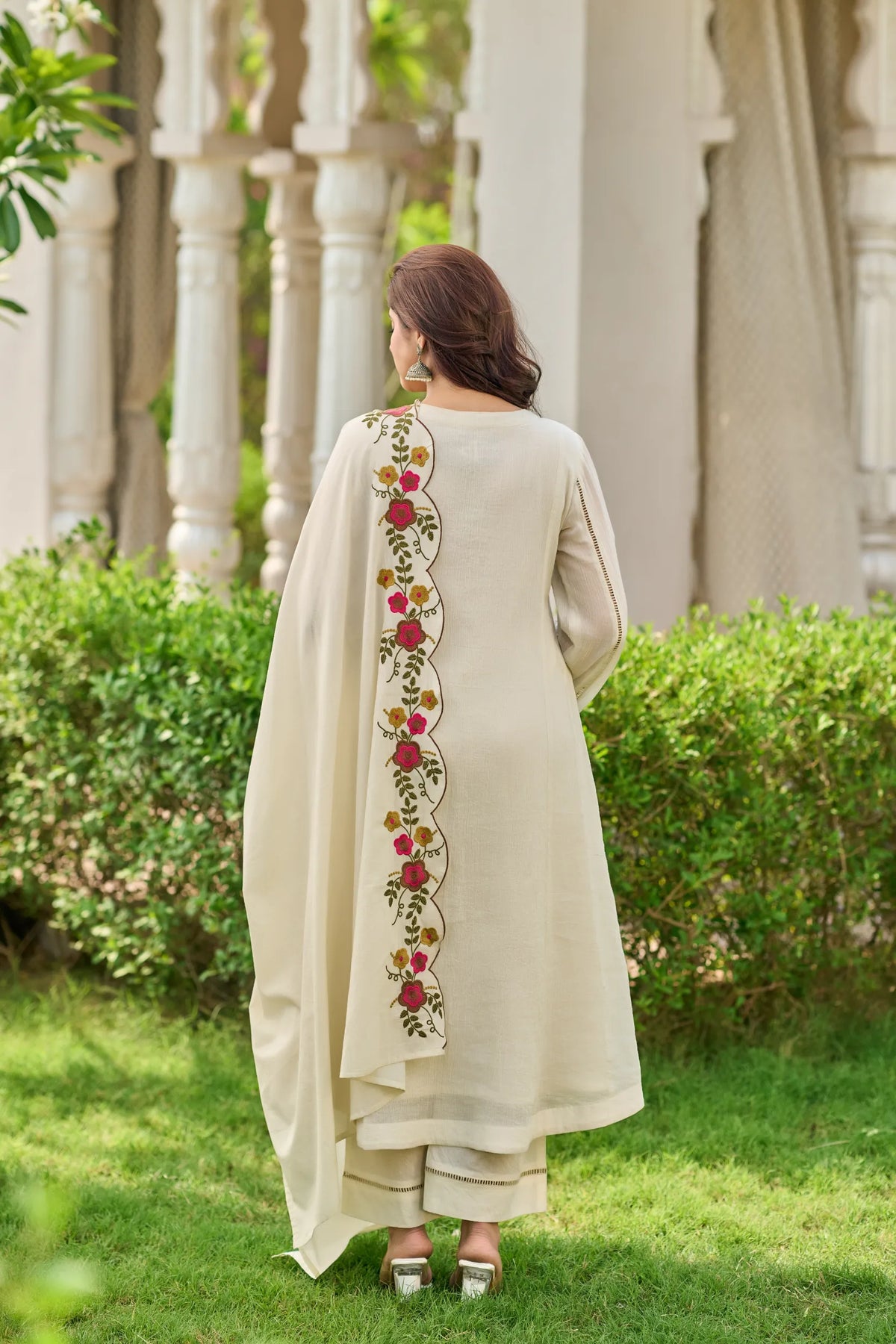 Ivory Pearl Embroidered Kurta Set