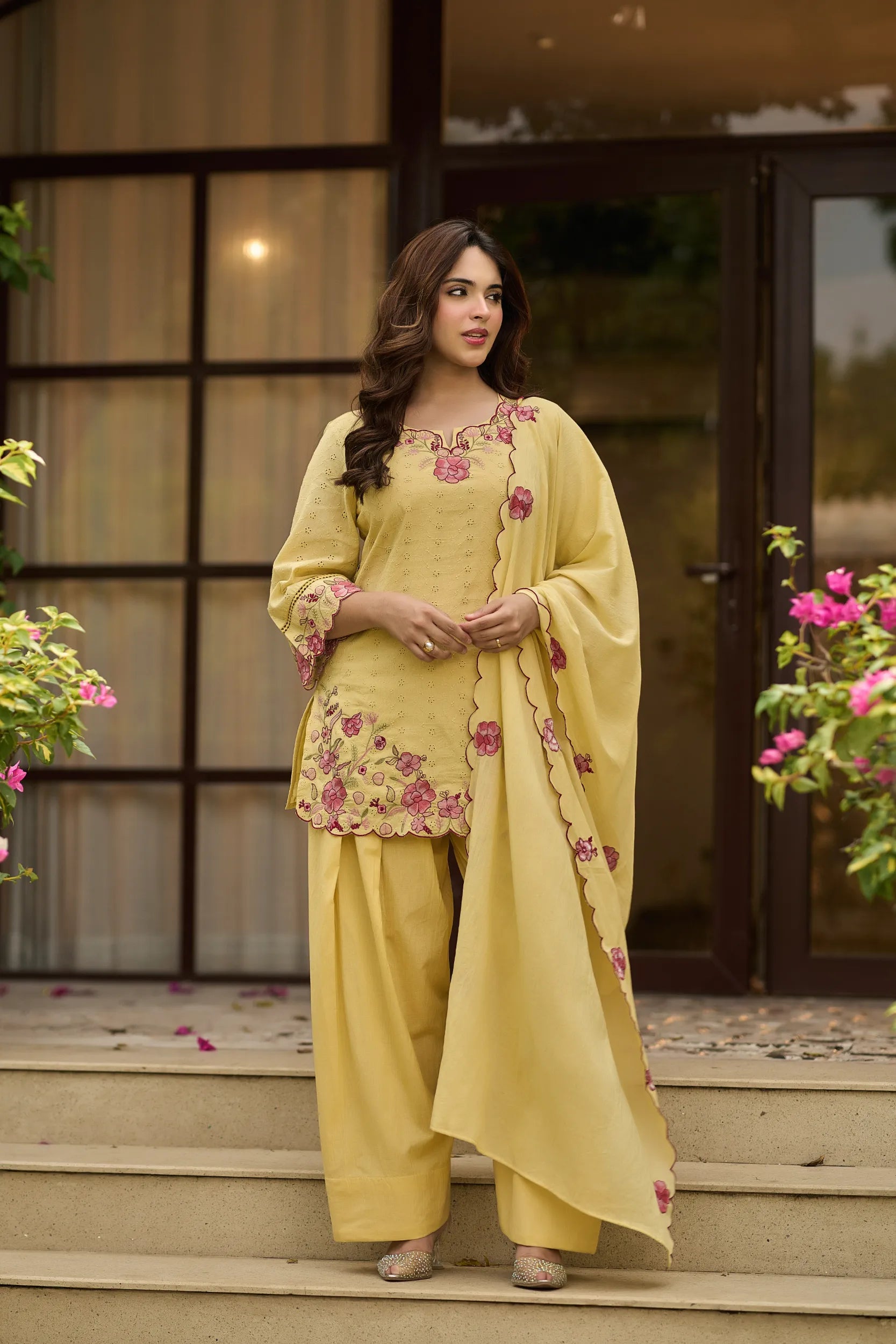 Butter Bloom Floral Kurta Set