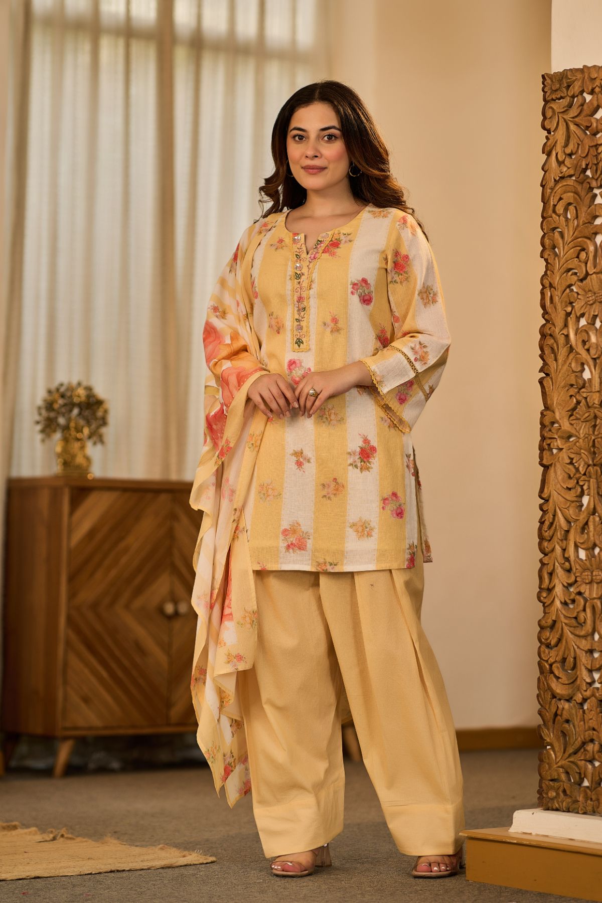 Sunlit Floral Kurta Set