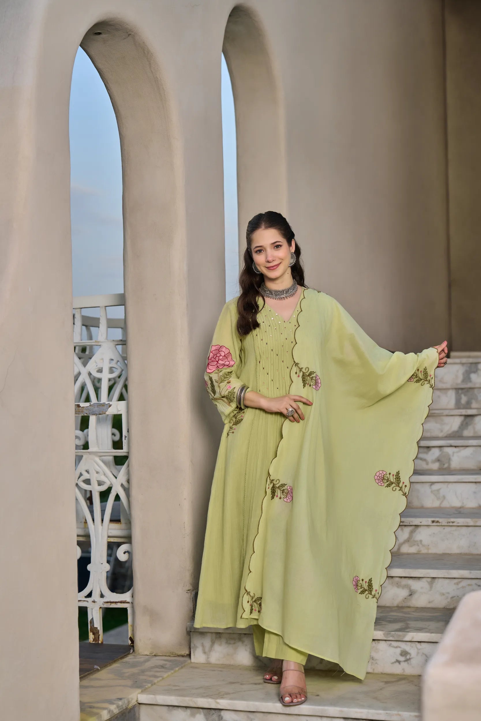 Rose Charm Kurta Set