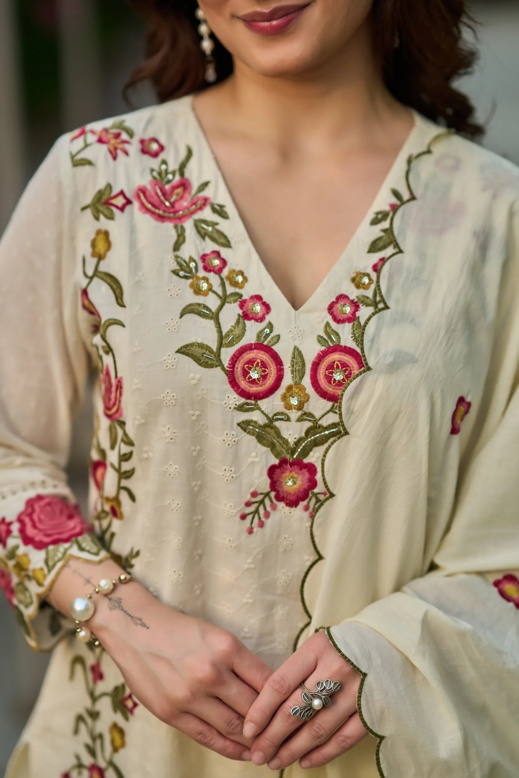 Pearl Blossom Kurta Set