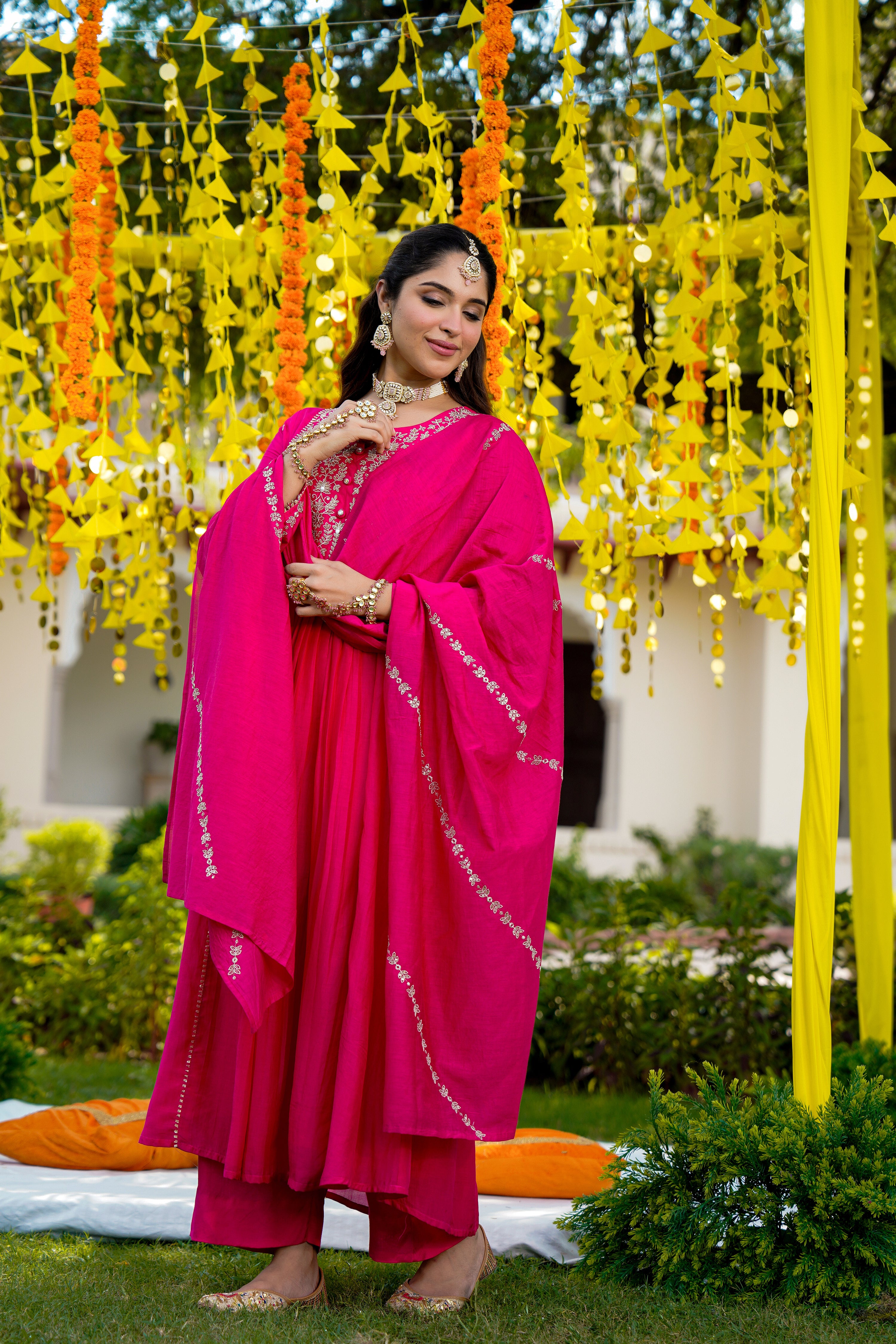Rani Zari Pink Suit Set