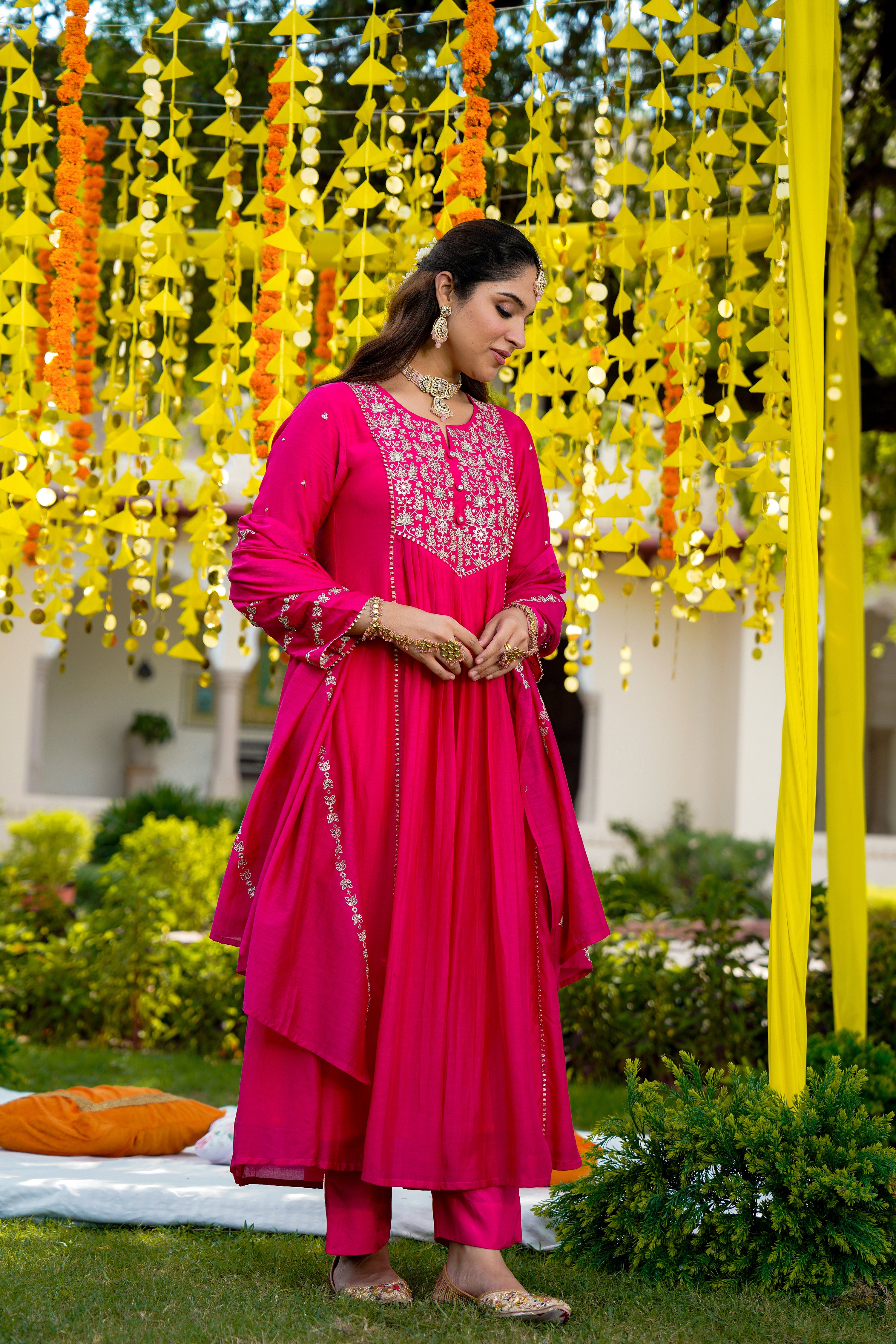 Rani Zari Pink Suit Set