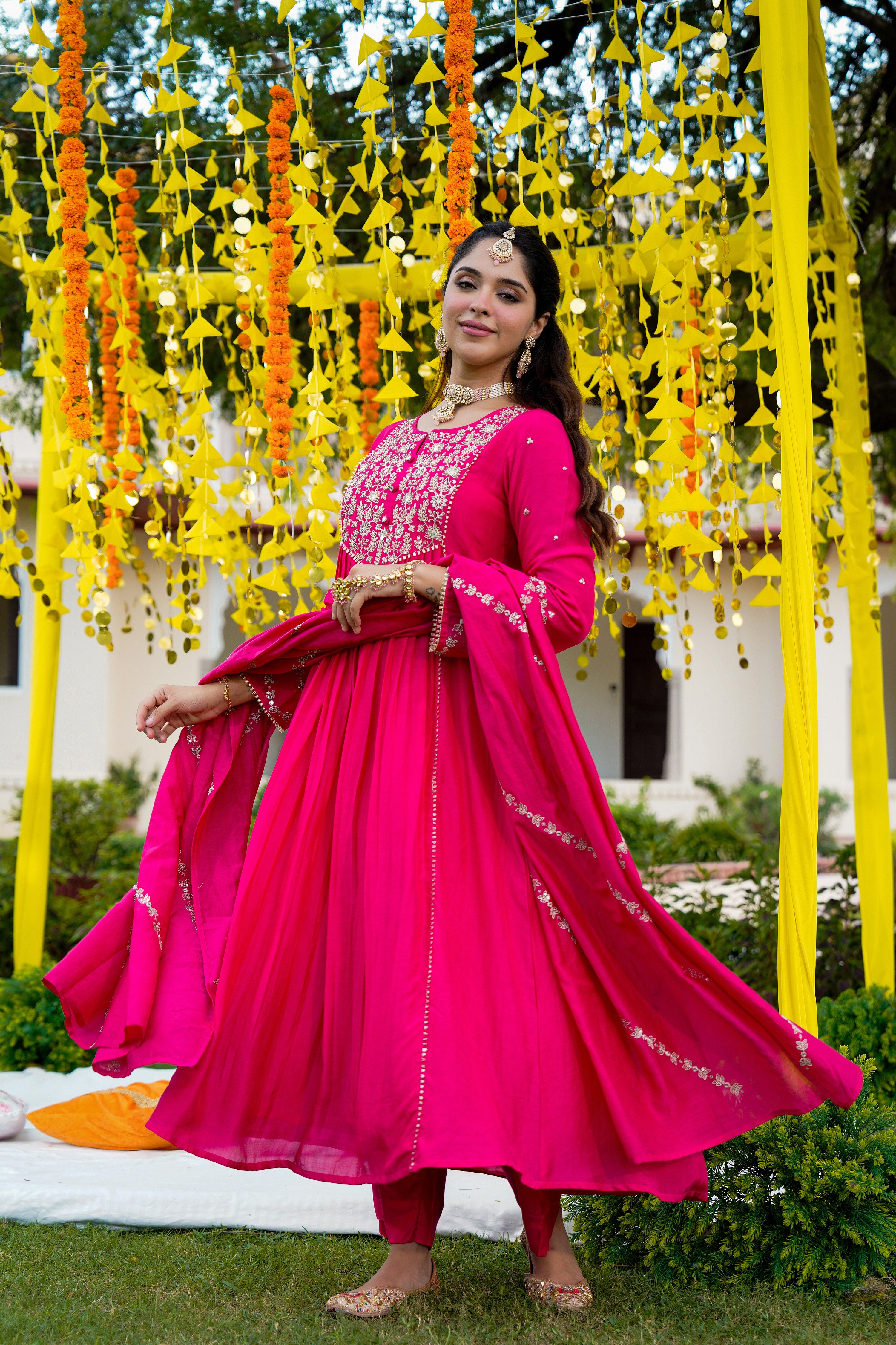 Rani Zari Pink Suit Set