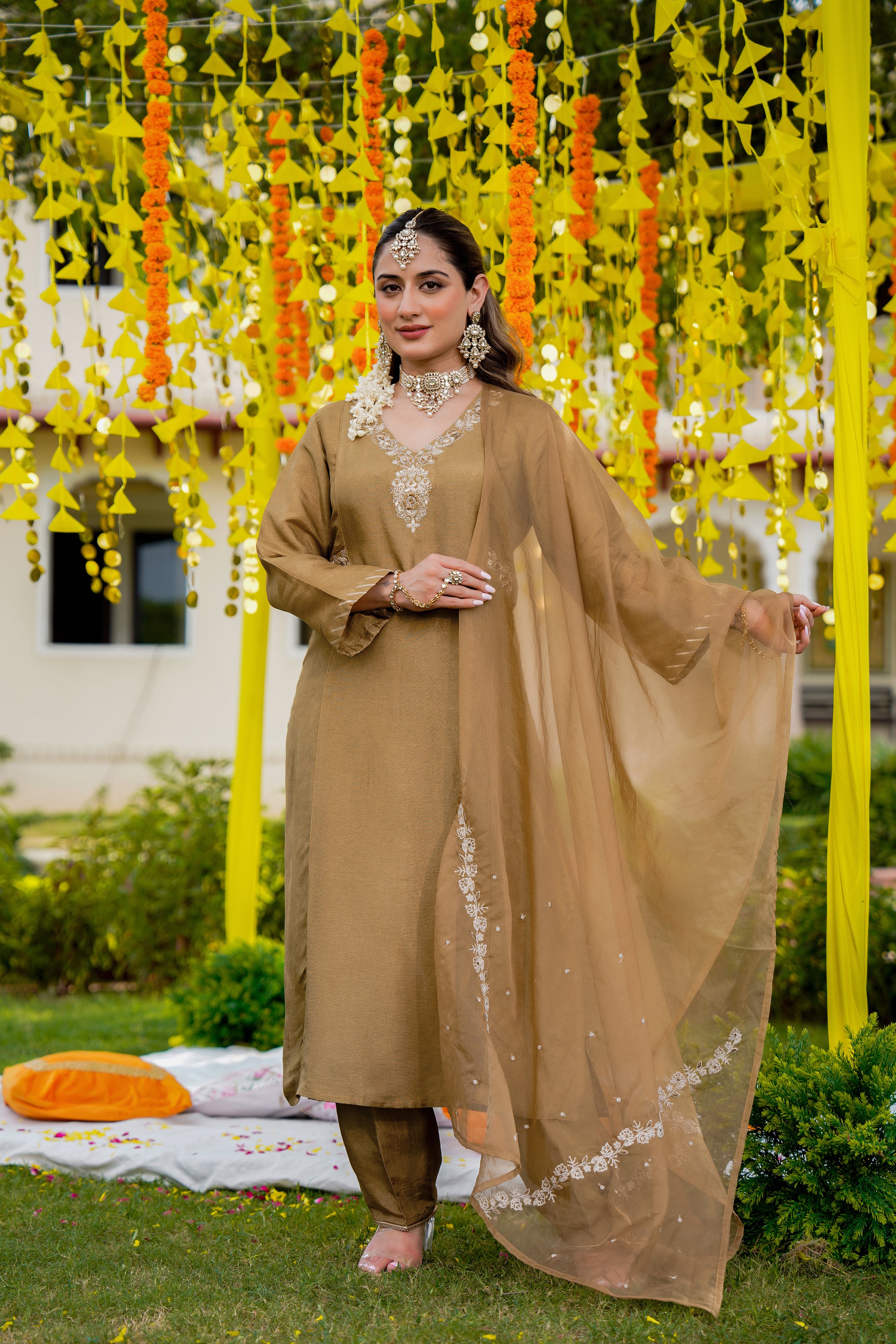 Antique Moss Gold Suit Set