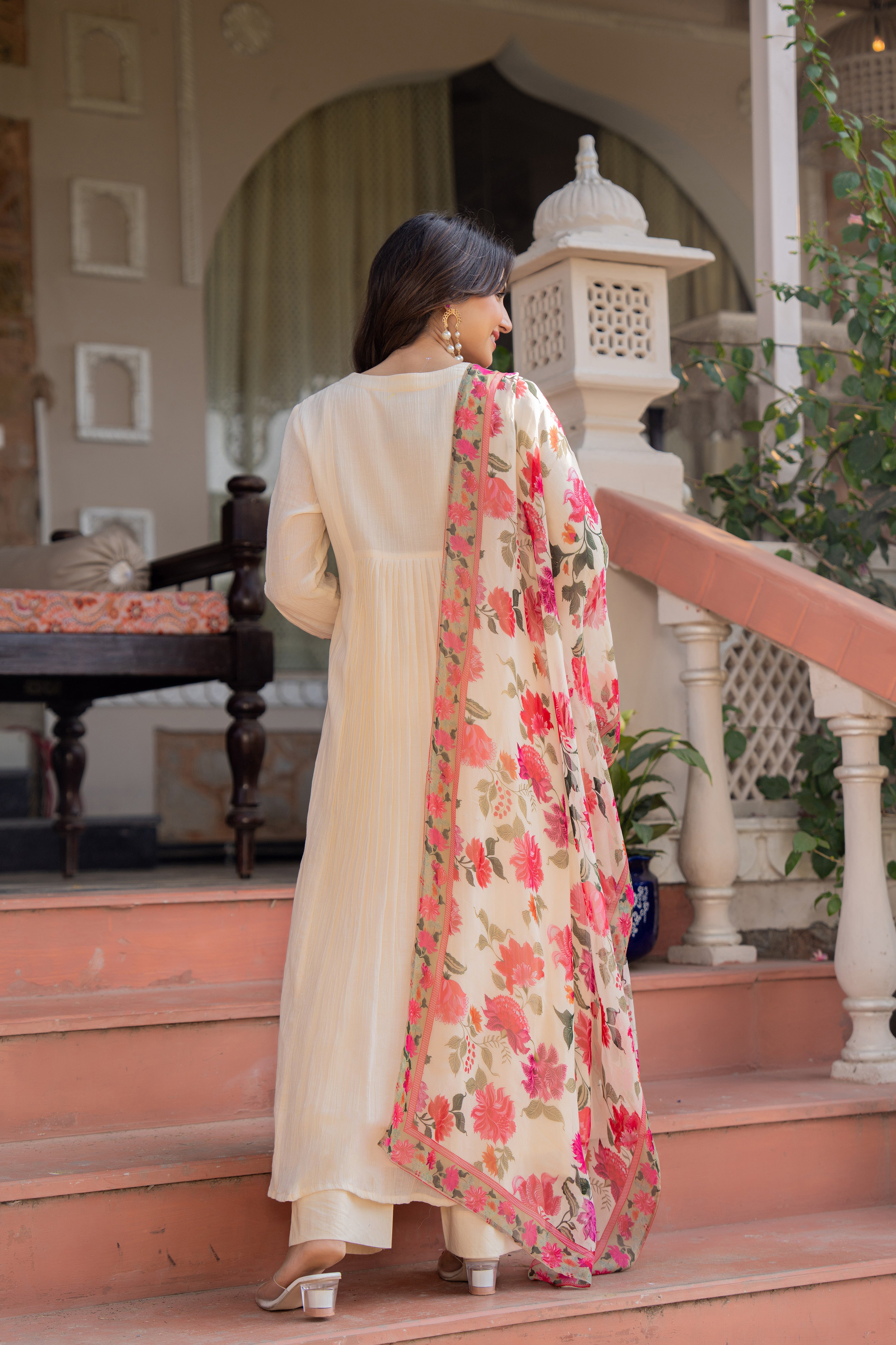 Cream Floral Elegance Suit Set