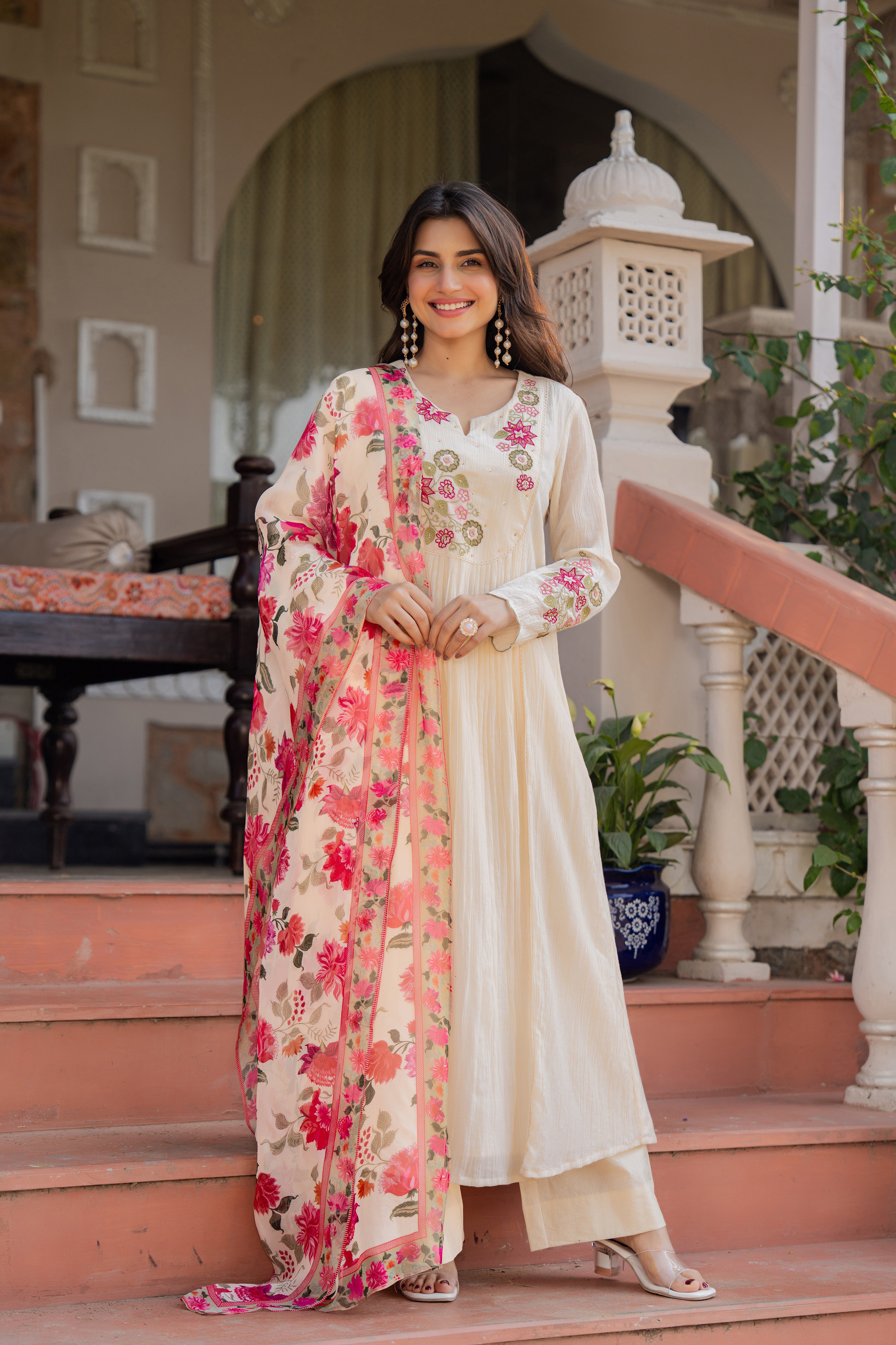 Cream Floral Elegance Suit Set