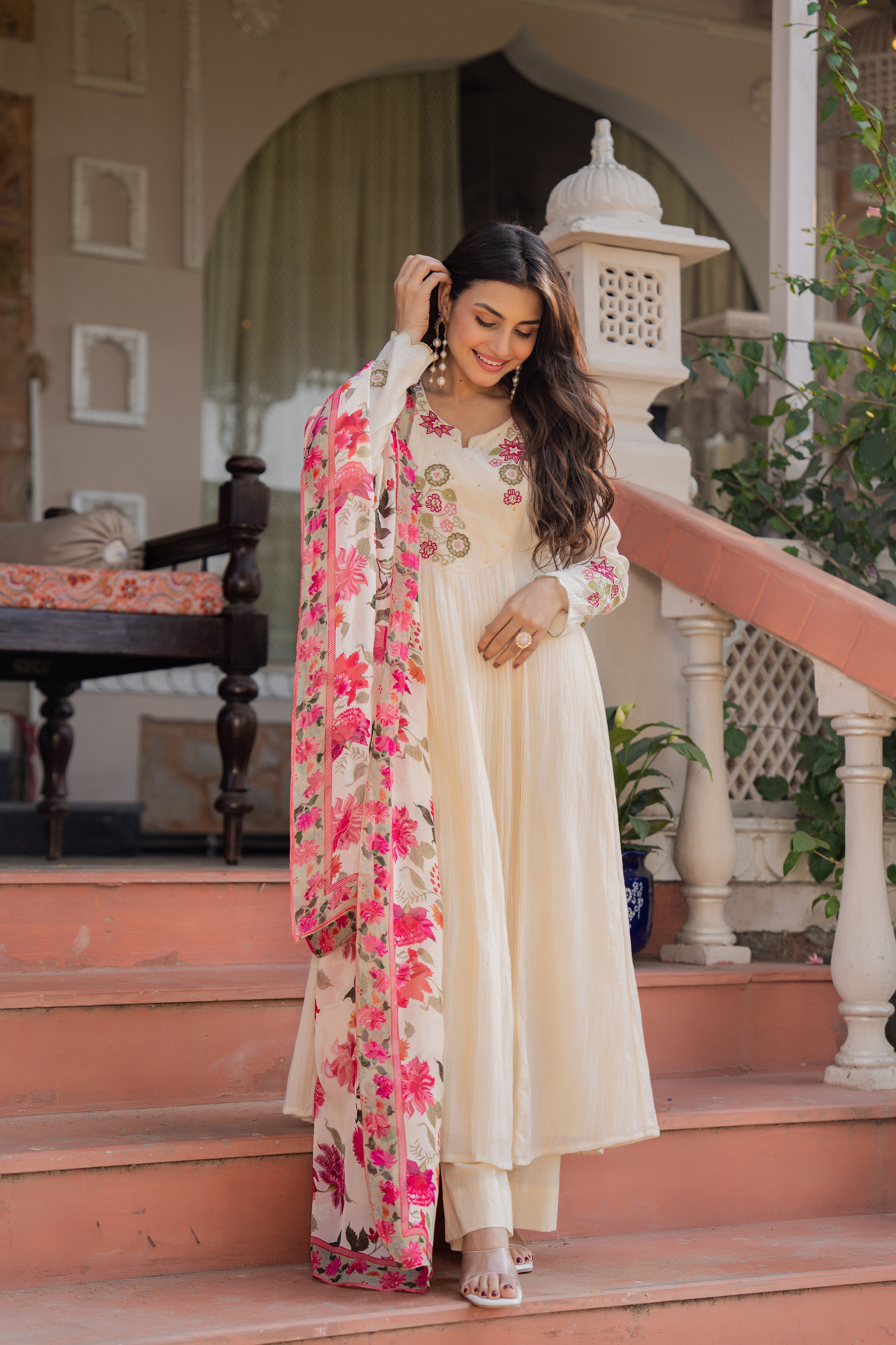 Cream Floral Elegance Suit Set