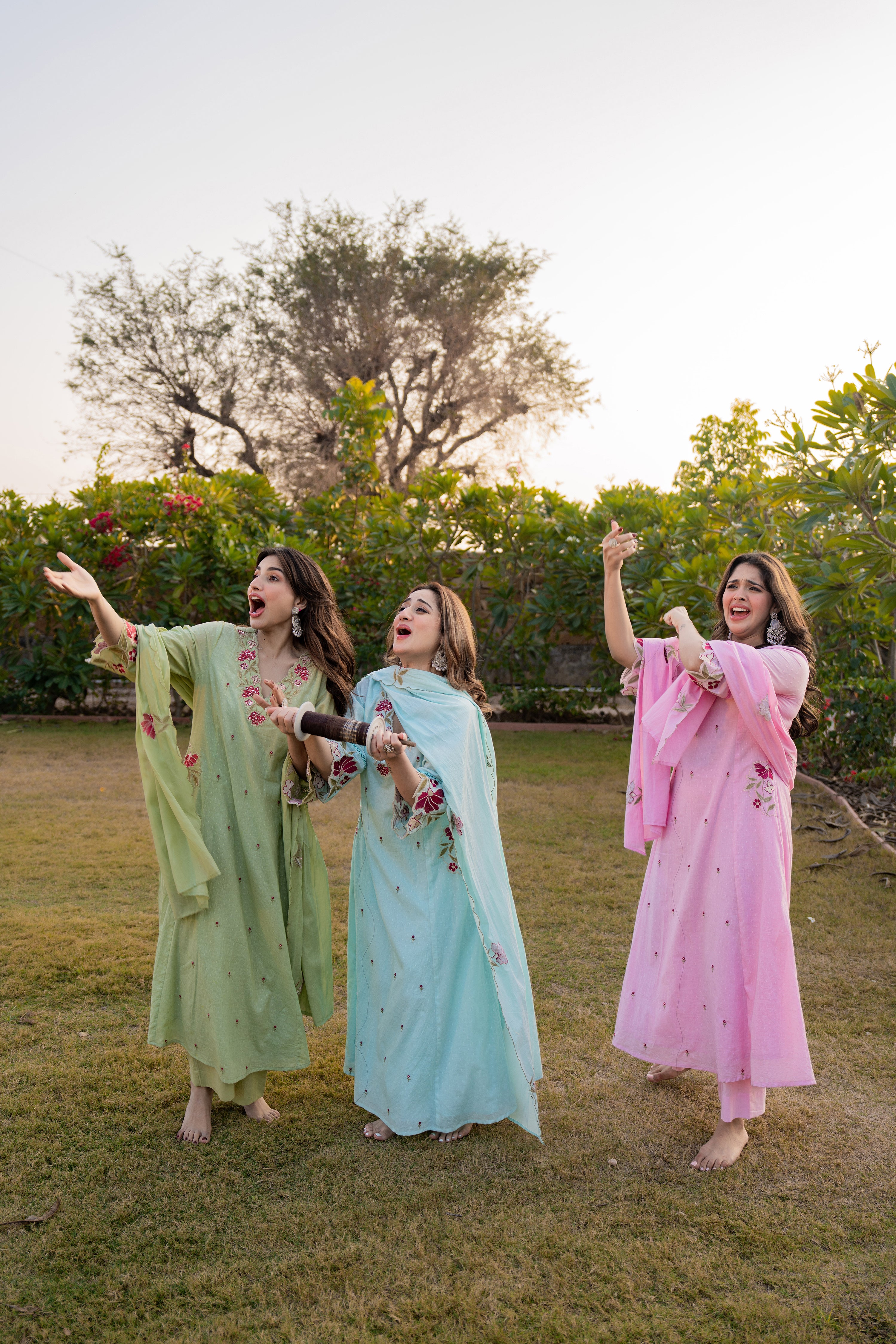 Azure Bloom Cotton Dobby Suit Set