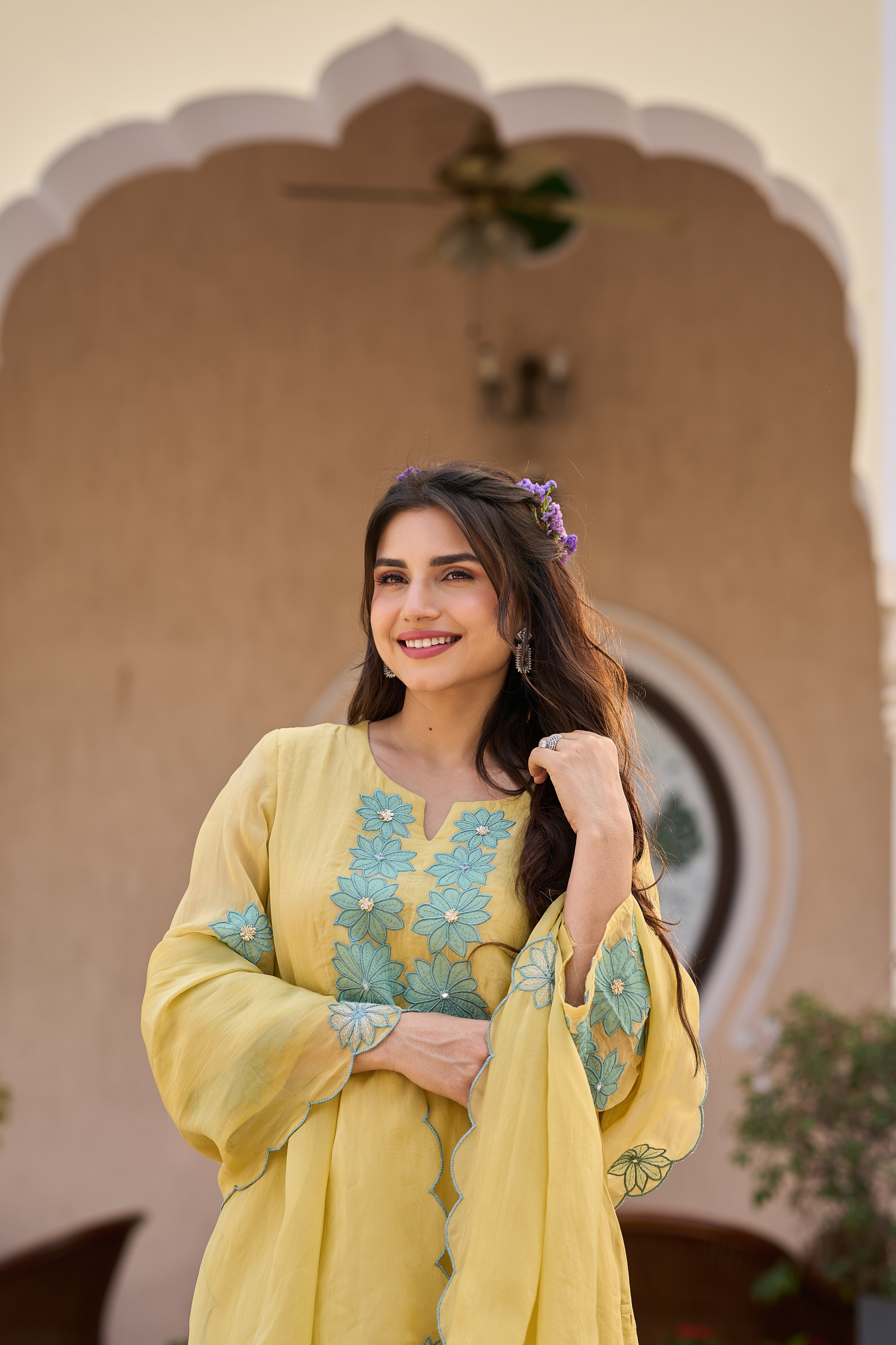 Royal Daisy Bloom Suit Set
