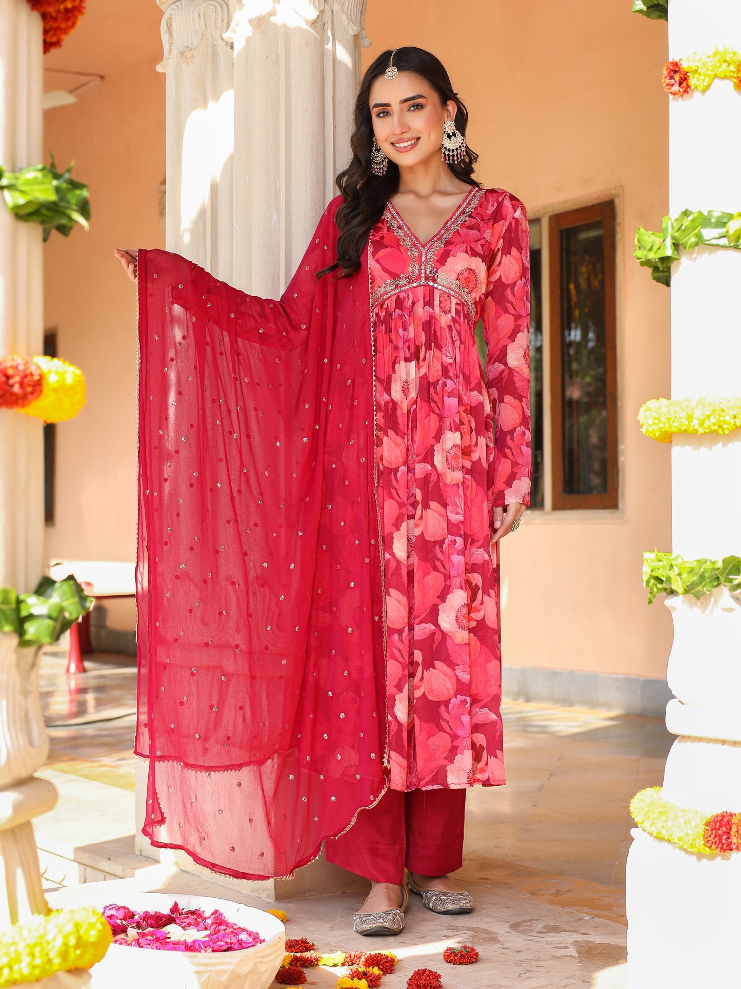 Shades Of Pink Chinnon Kurta Set