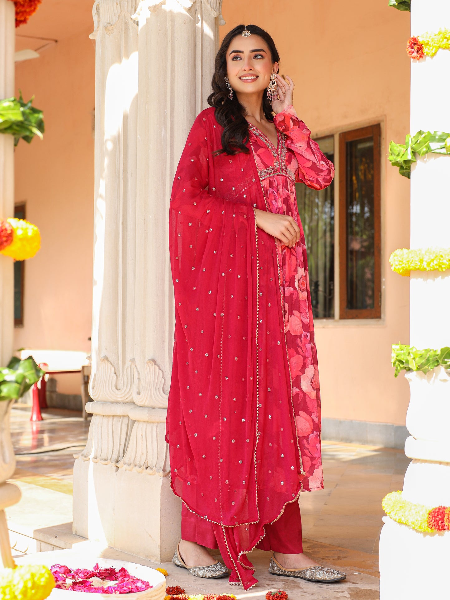 Shades Of Pink Chinnon Kurta Set