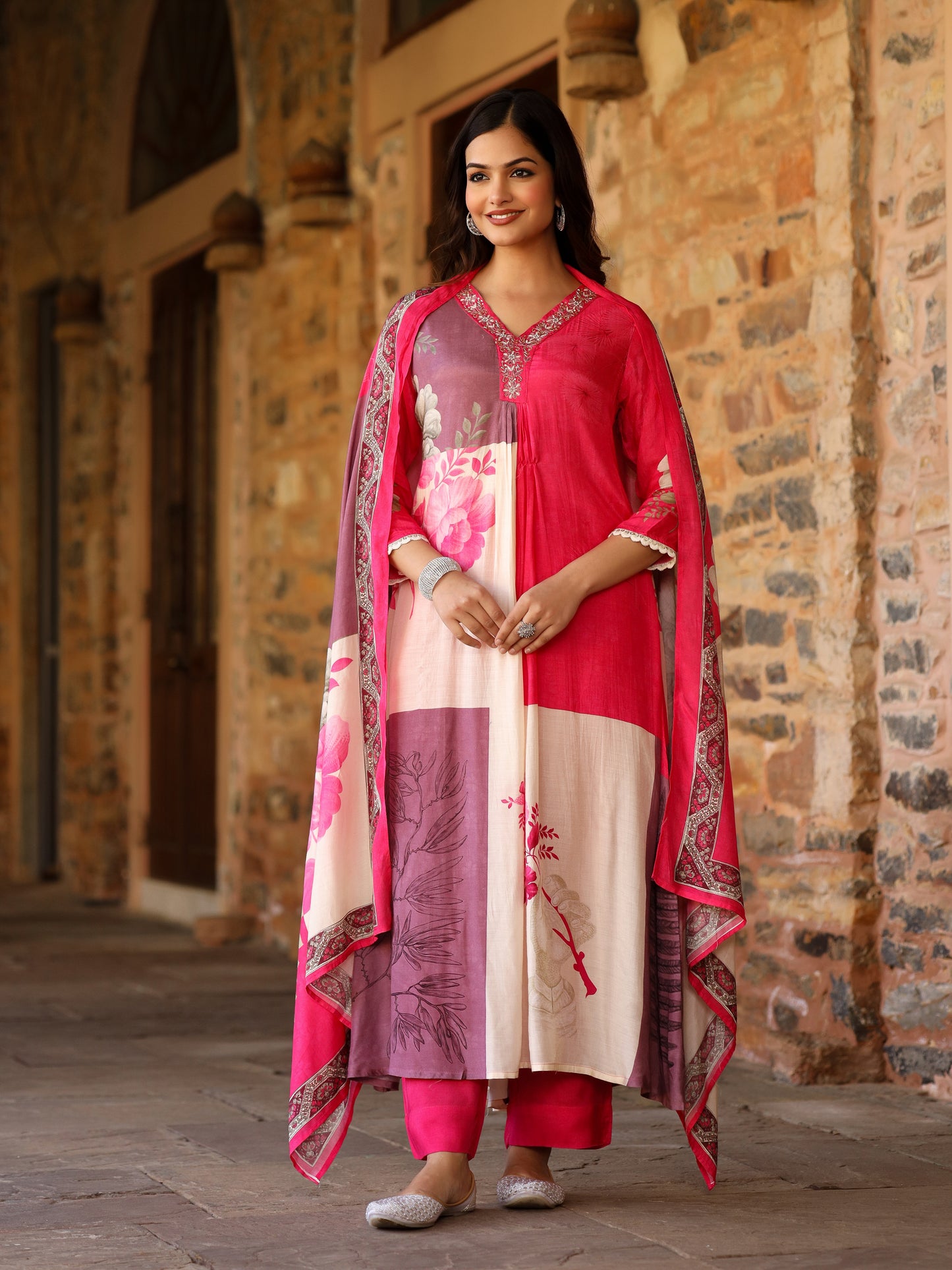 Dupahar Pink Kurta Set