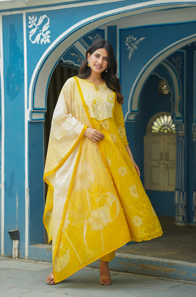 Tuscan Sun Yellow Suit Set