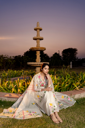 Ivory Bloom Chanderi Suit Set