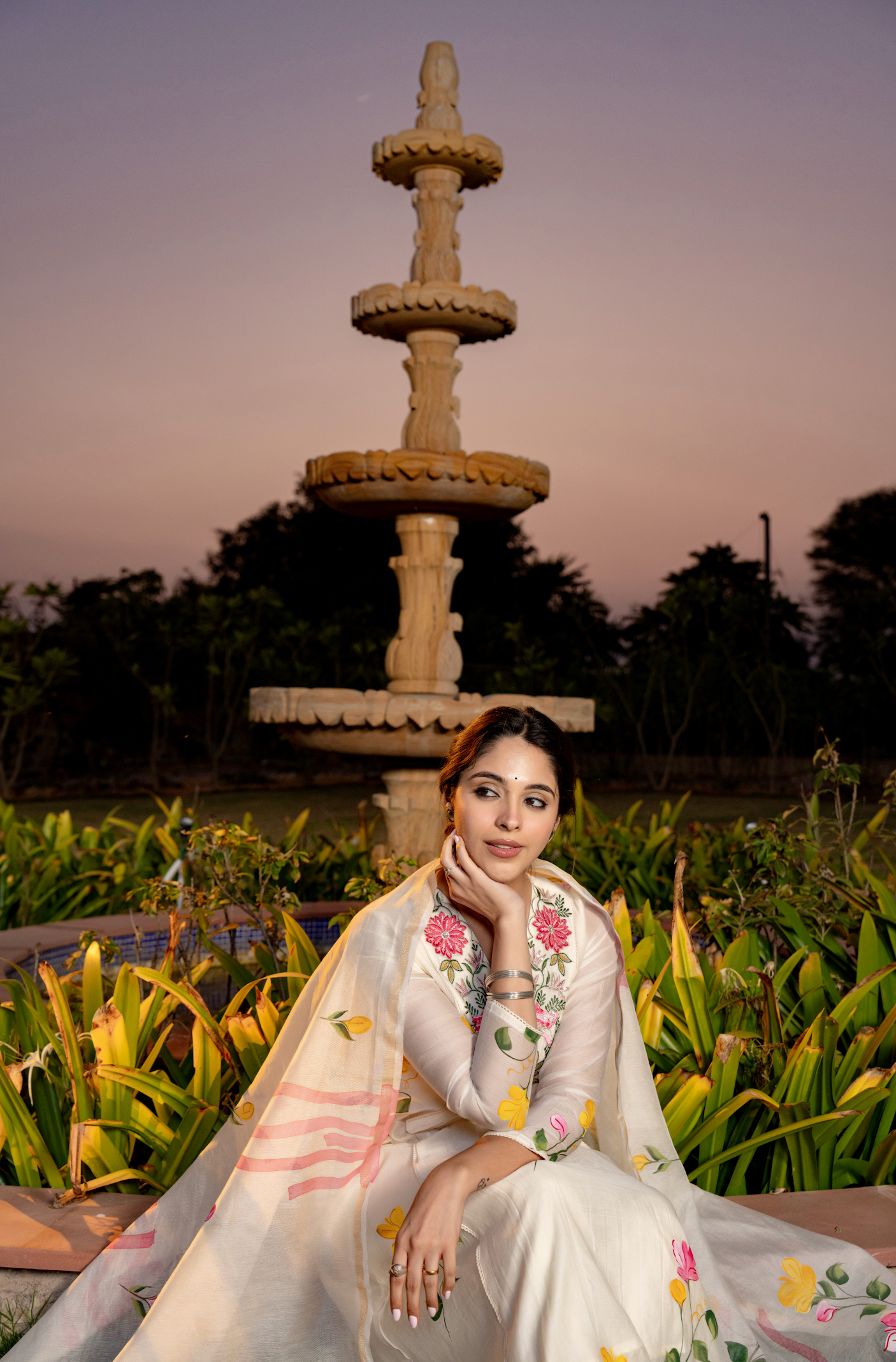Ivory Bloom Chanderi Suit Set