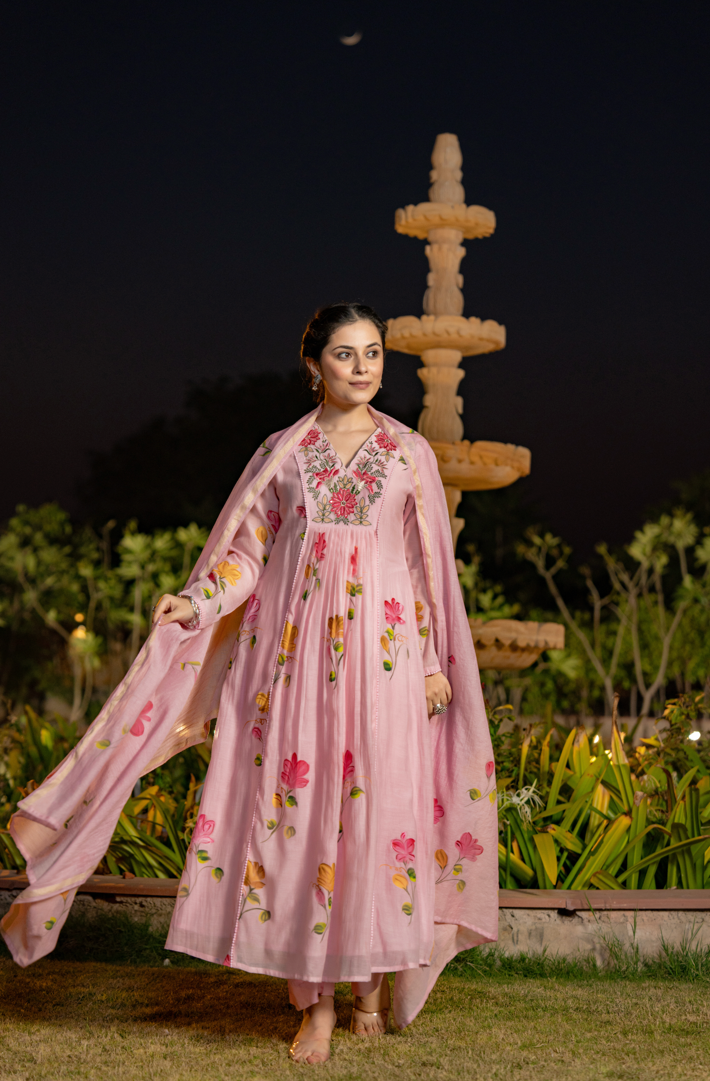 Rosy Bloom Chanderi Suit Set