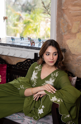 Emerald Aura Crush Cotton Suit Set