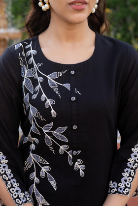 Black Peony Suit Set