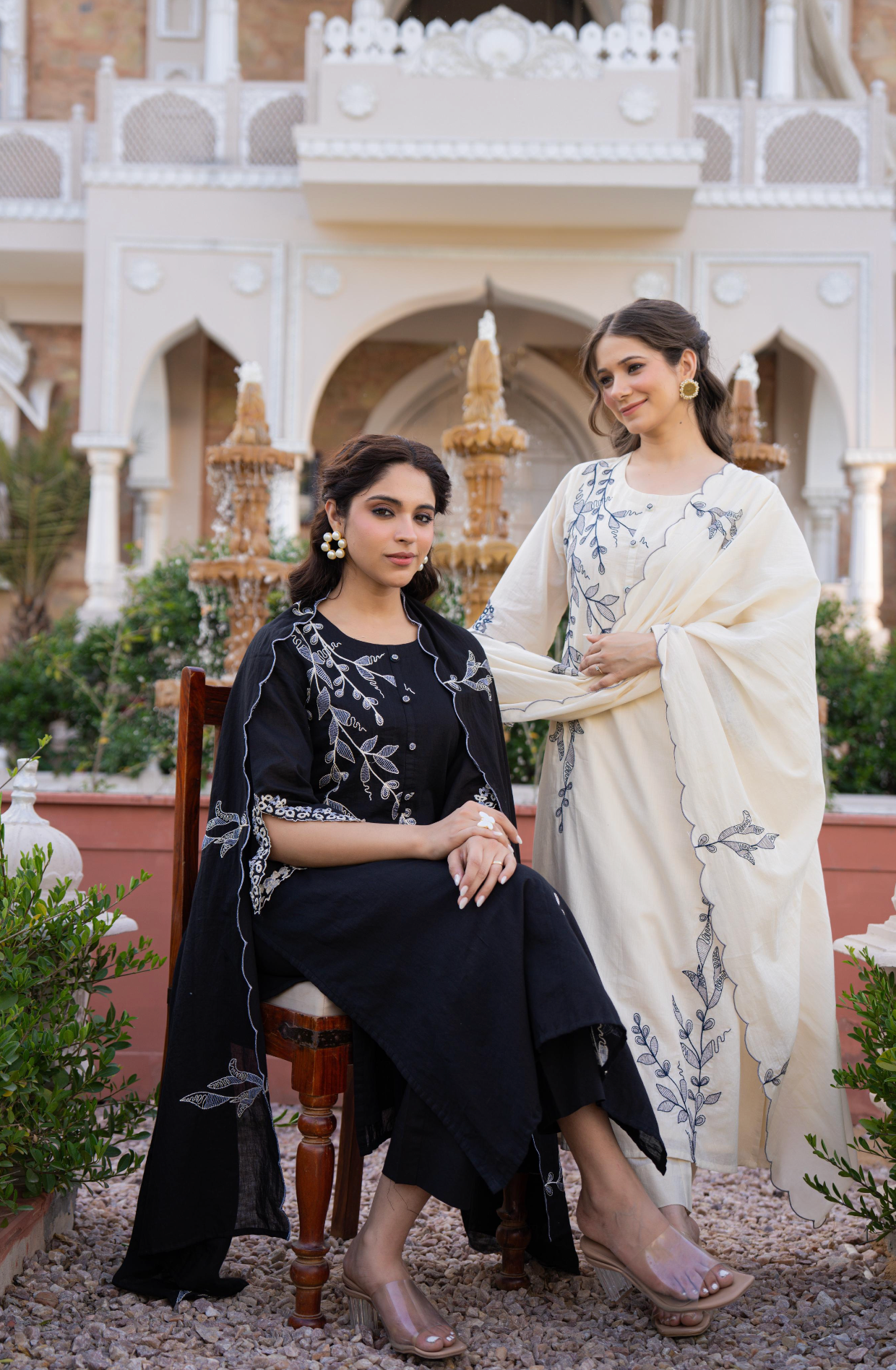 Black Peony Suit Set