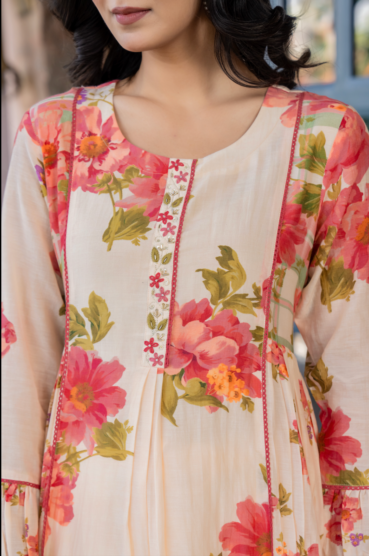 Cream Petals Mulmul Suit Set