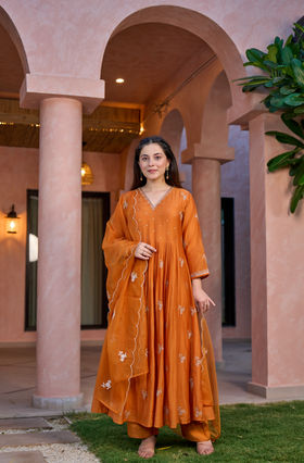 Amber Dusk Mul Chanderi Suit Set