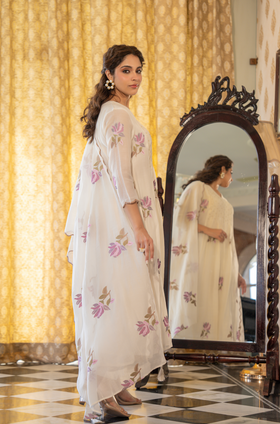 White Muse Mul Chanderi Suit Set