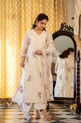 White Muse Mul Chanderi Suit Set