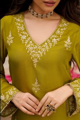 Olive Bloom Pure Russian Silk Suit Set