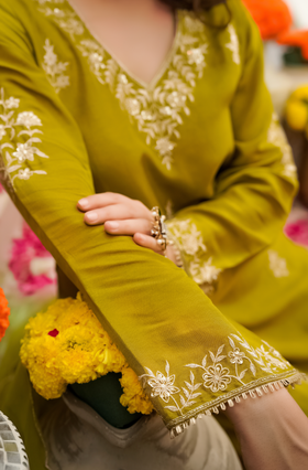 Olive Bloom Pure Russian Silk Suit Set