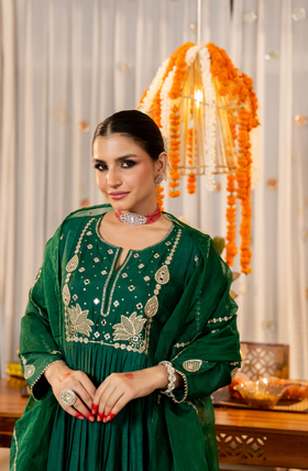 Emerald Bloom Russian Silk Suit Set