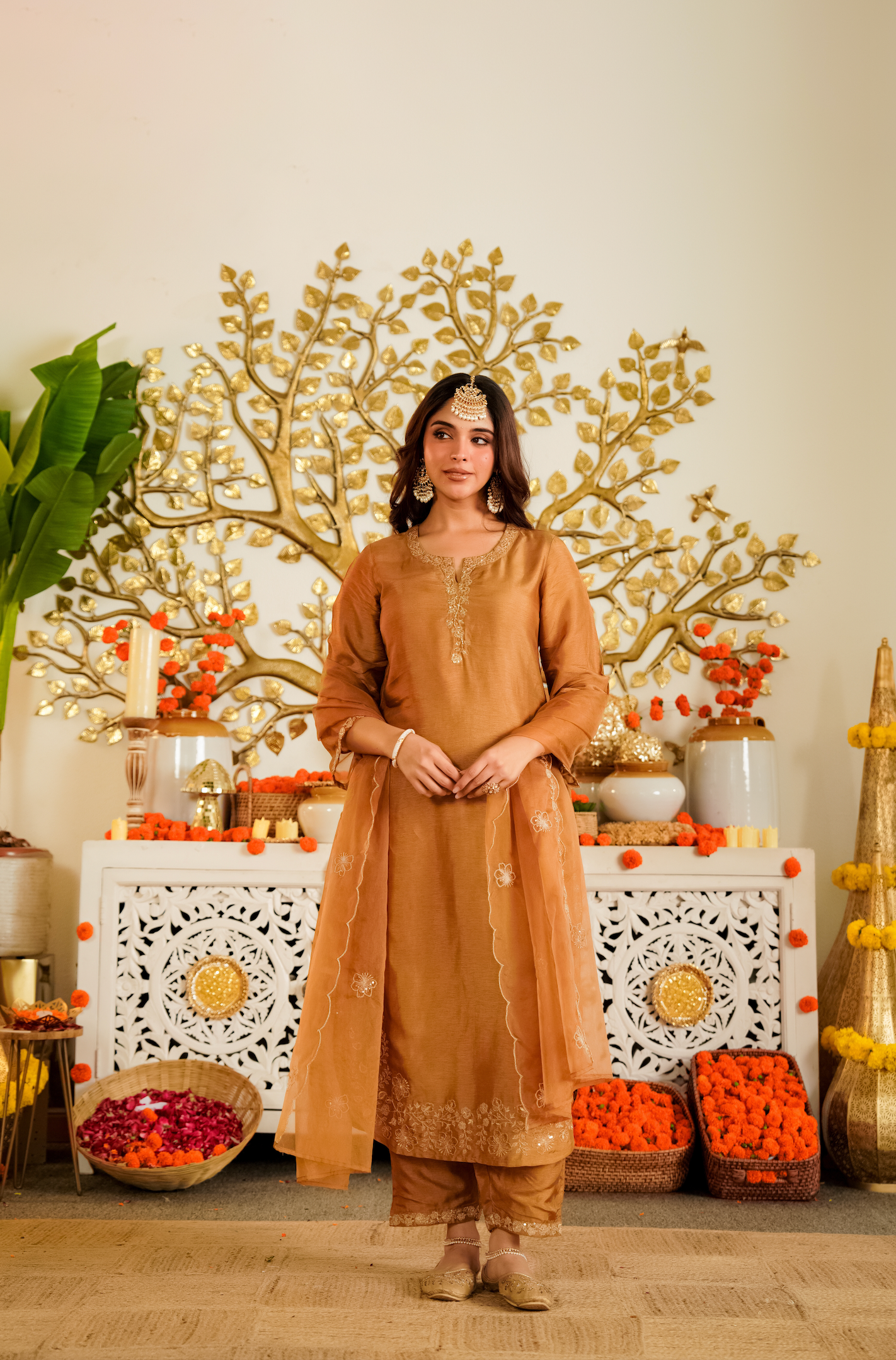 Golden Tranquil Russian Silk Suit Set