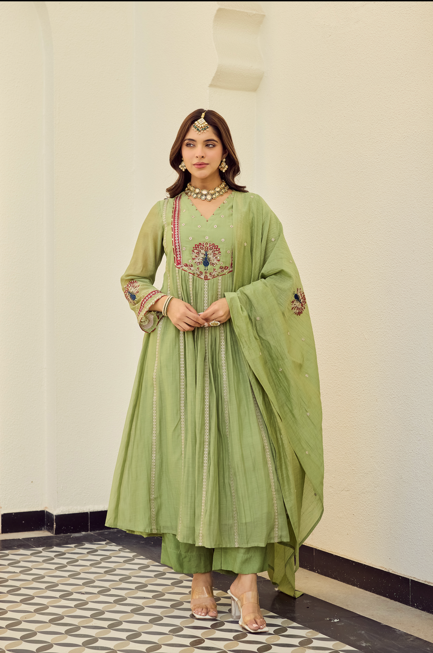 Pista Grace Embroidered Suit Set