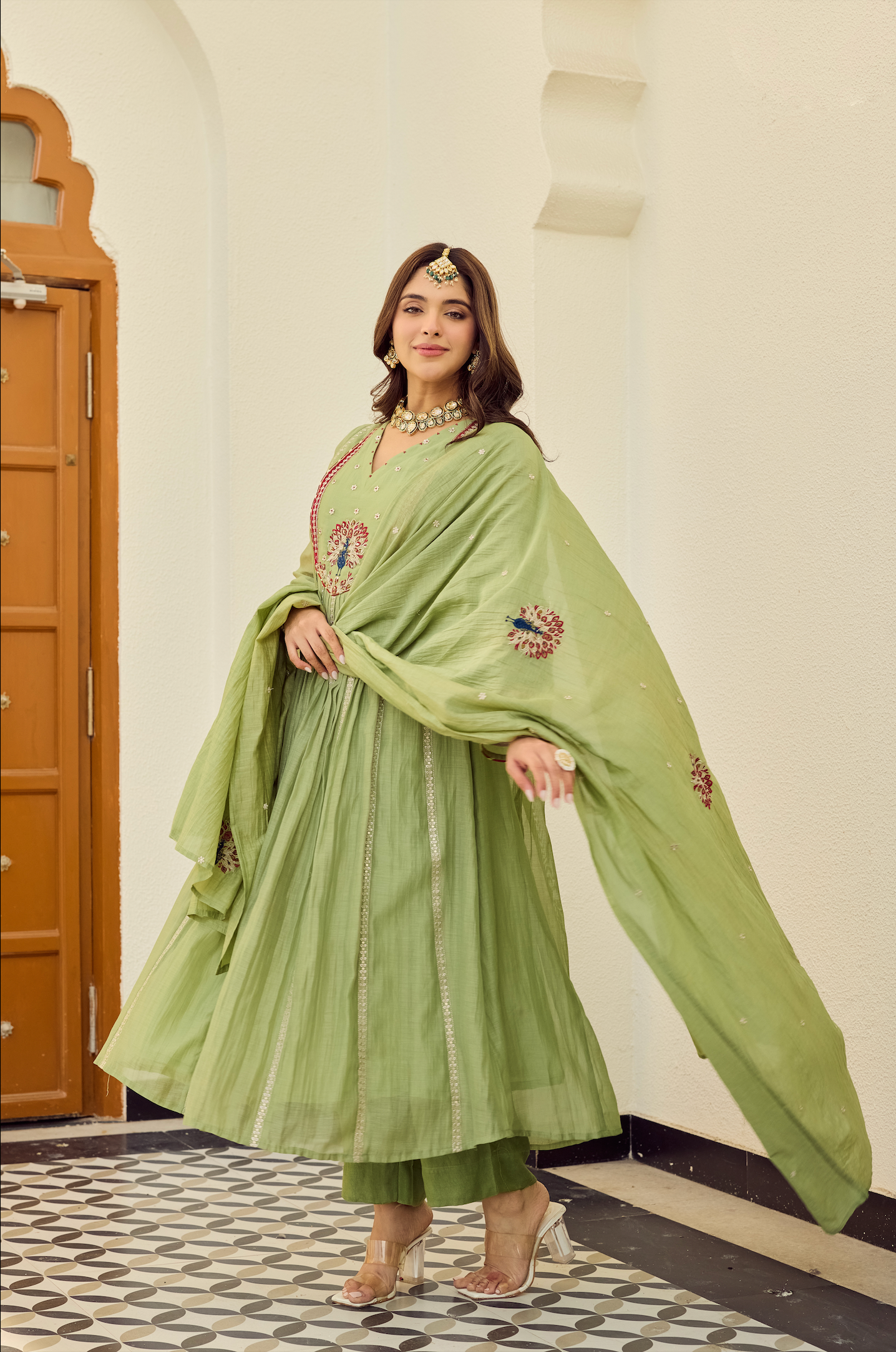 Pista Grace Embroidered Suit Set