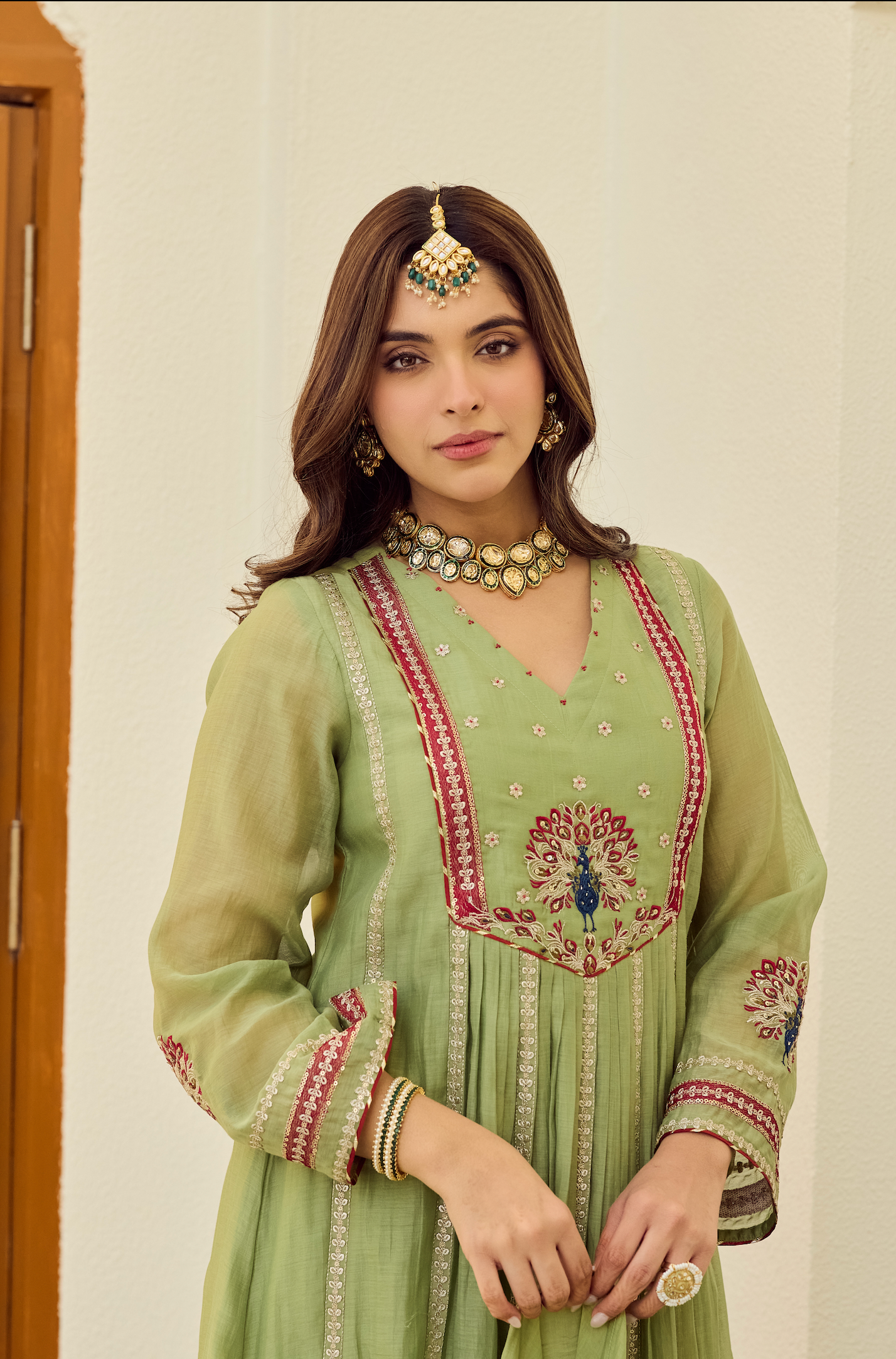 Pista Grace Embroidered Suit Set