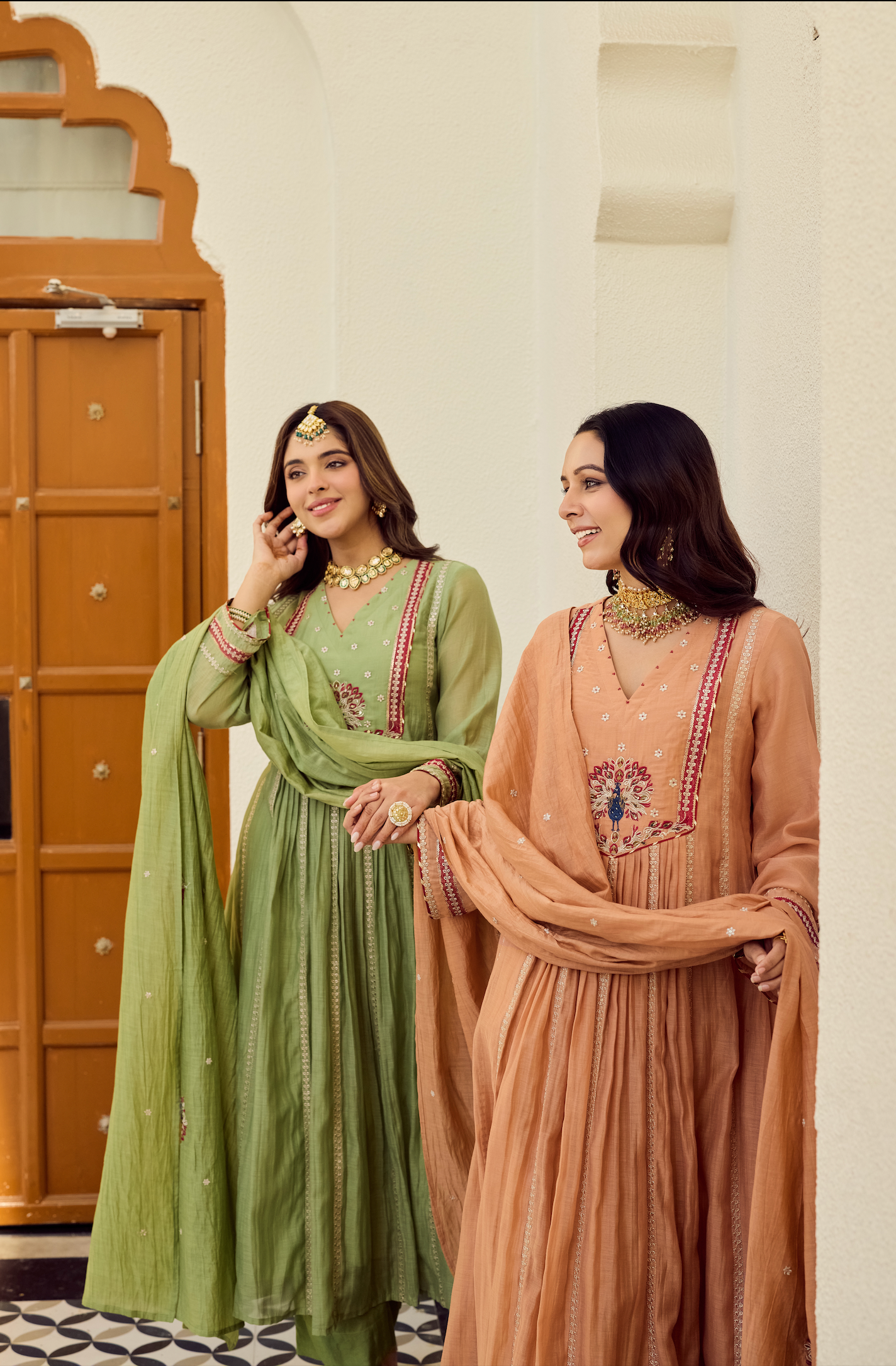 Pista Grace Embroidered Suit Set