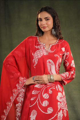 Scarlet Red Chinnon kurti Set