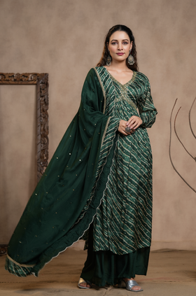 Green Leheriya Suit Set