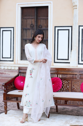Elegant White A-Line Suit Set