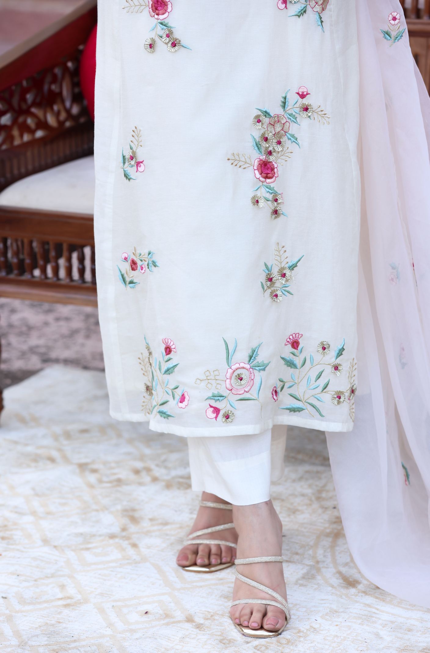 Elegant White A-Line Suit Set