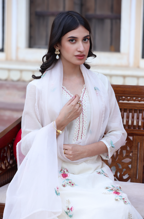 Elegant White A-Line Suit Set