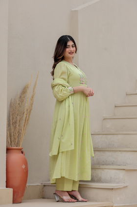 Pista Bloom Mulmul Suit Set